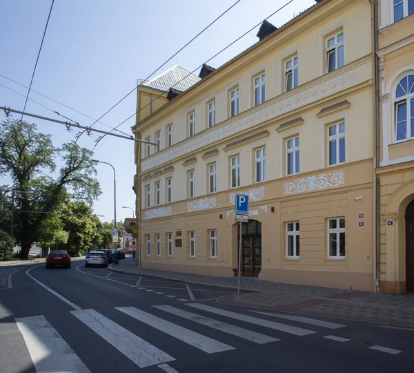 Hlavní budova Hotel Payer I.